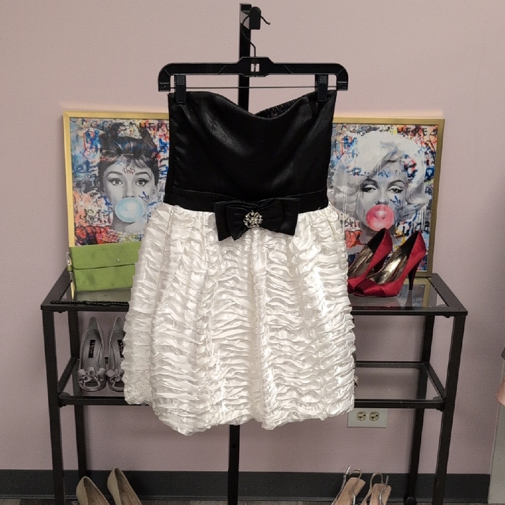 Trixxi Black and White Strapless Dress with Bow Accent